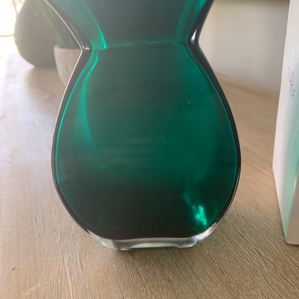 Mikasa Studio Nova Mirage Sculpted Vase - Picture 8 of 12